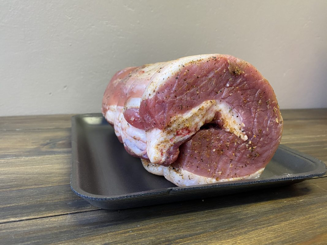 Bron Vleis Rol Beef Brisket Roll Deboned & Spiced(±1.9kg) - Impala Vleis Brits™