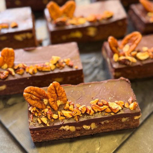 Ultimate Brownie: Pecan Fudge x 1